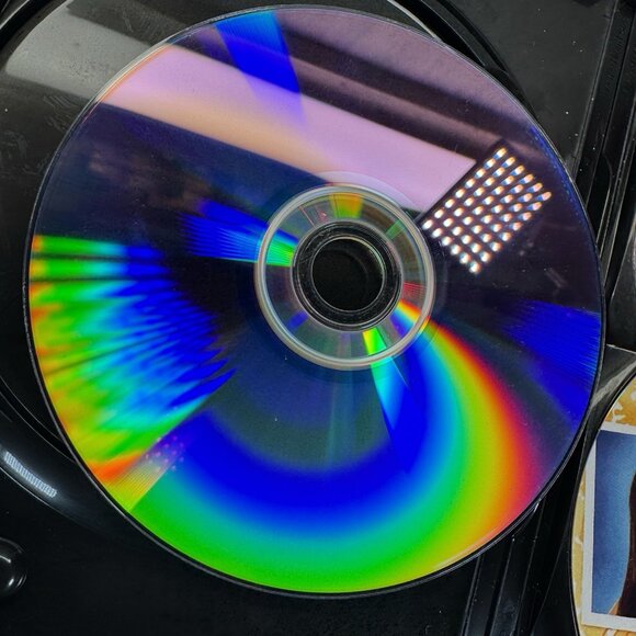 Zoey 101: The Complete Fourth 4th Season 4 DVD 3 Disc Set Nickelodeon OOP MOD - Picture 4 of 8